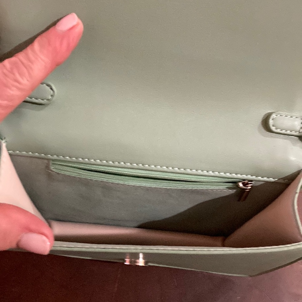 Cute Purse - Picture 2 of 3